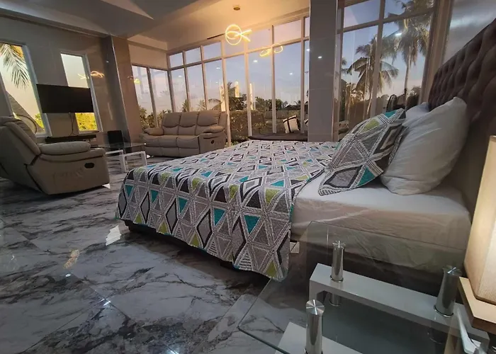 Stargazers Luxury Complex 4*