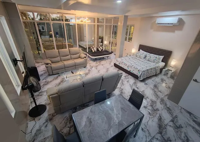 Stargazers Luxury Complex 4* Ocoy